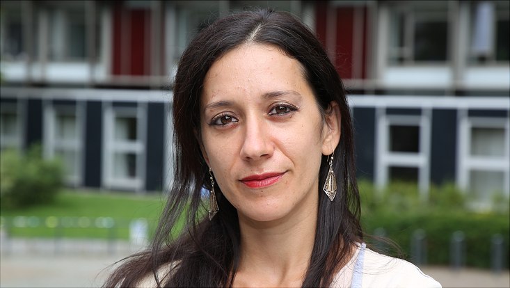Dr. Maria Lucenti Gesicht von vorne vor Fakultät für Erziehungswissenschaft