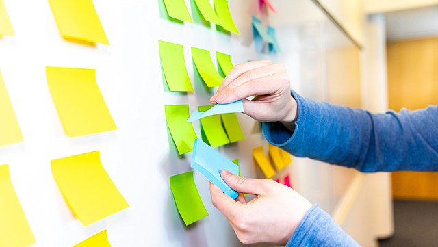 Bild bunter Post-it Notes