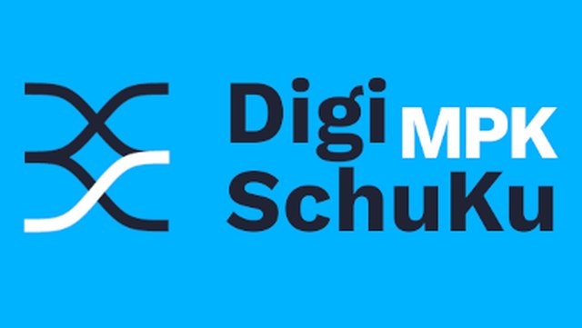 Schriftzug Projektverbund DigiSchuKuMPK auf blauem Untergrund