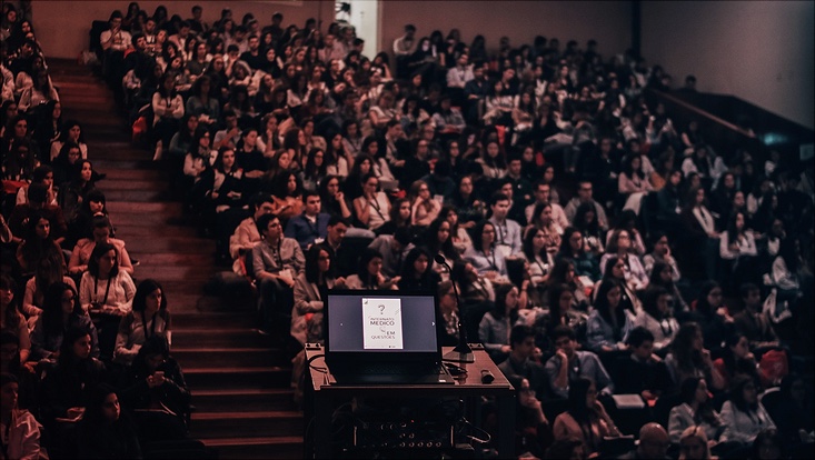 vortrag im saal