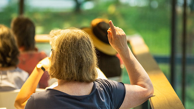 640x361-vortrag-esfandiari-uhh Publikum eines Vortrags