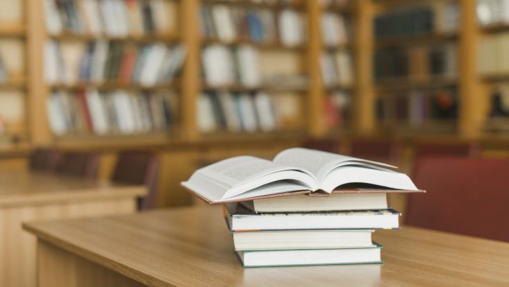 Bücherstapel