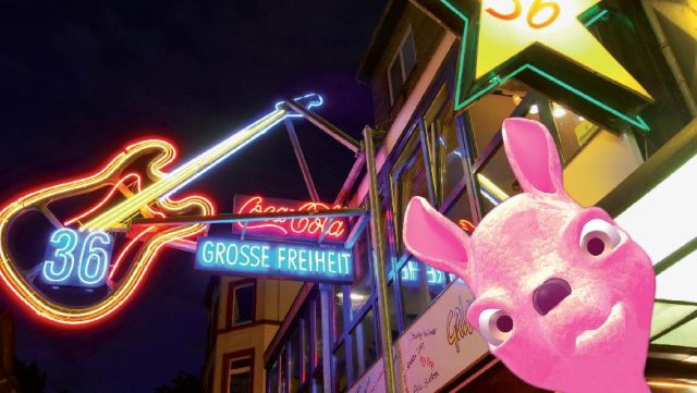 LiMA Lama vor der Großen Freiheit 36