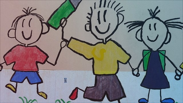 Schüler bei Gruppenarbeit