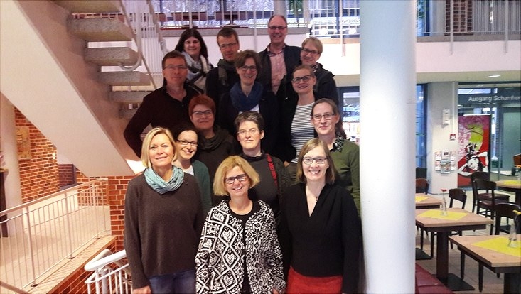 Gruppenbild mit Absolventen und Dozenten der Multiplikatoren-Schulung im Rahmen des MIKS-Projekts