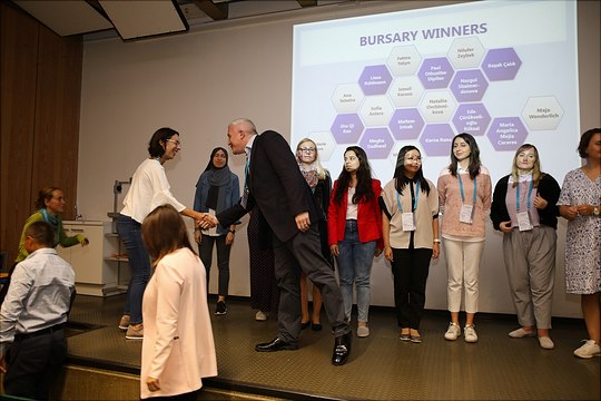 02092019 bursary winners 540x360 scholz Die Gewinner der Stipendien