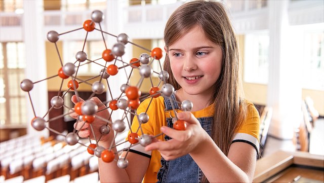kinderuni-19-640x361 Kinder Moleküle