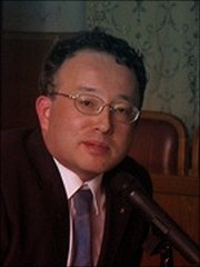 Prof Dr Harunaga Isaacson
