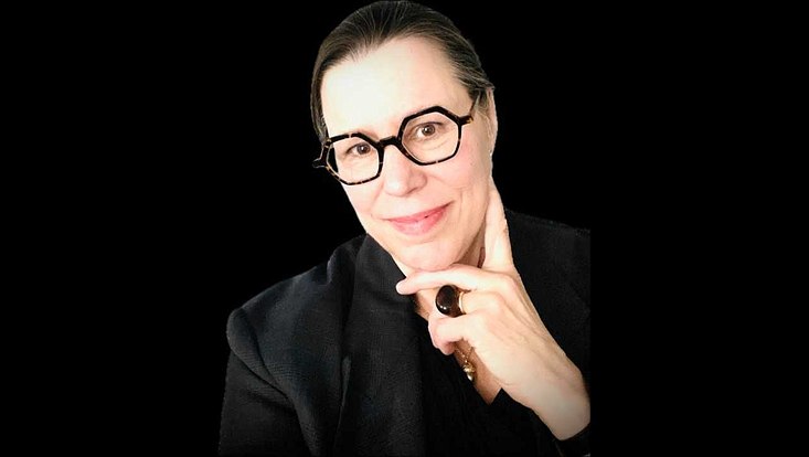 Claudia Swan