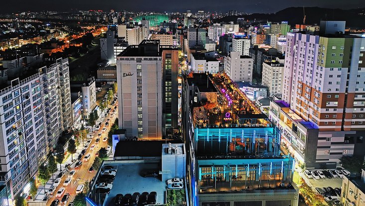 Daejeon at night