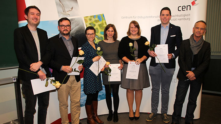 msc geographie-gruppenbild3-733x414-X AbsolventInnen M.Sc. Geographie CEN Absolventenfeier