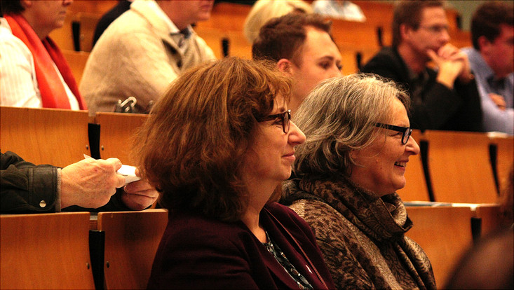 2018-01-31-cen-ceremony-l wolf-733x414_16 Mitglieder auf CEN Absolventenfeier