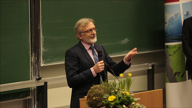 2018-01-31-cen-ceremony-l wolf-733x414_18 CEN Absolventenfeier