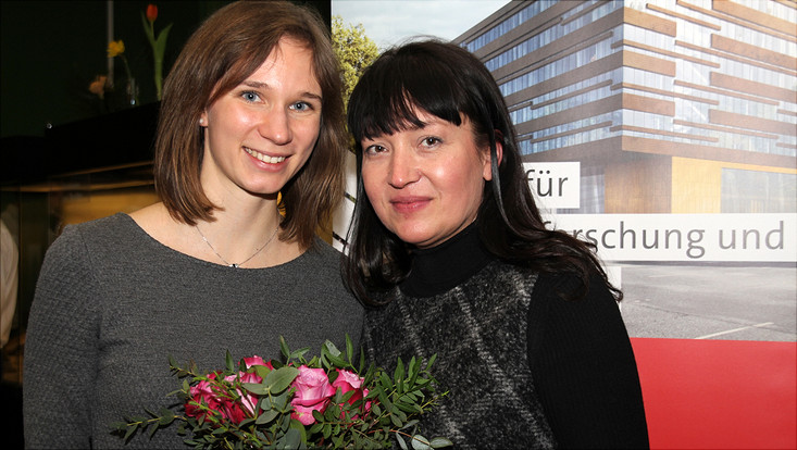 2018-01-31-cen-ceremony-t wasilewski-733x414_40 Mitglieder auf CEN Absolventenfeier