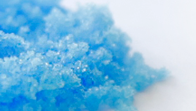 Nahaufnahme blaues Pulver