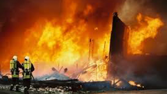 brandschutz-pixelio-de-640x361 Foto Brandstelle