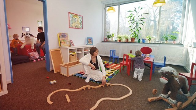 Eltern-Kind-Zimmer Stellingen Eltern-Kind-Zimmer Stellingen