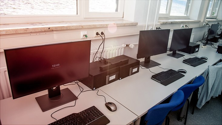 bc5 733x414 Die Rechner-Arbeitsplätze im base.camp