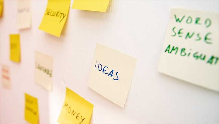 bc8 733x414 Brainstorming Postits