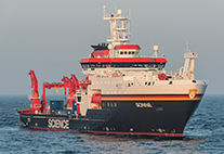 Das neue Forschungsschiff Sonne auf dem Meer