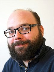 paul-gwozdz-small-180x240