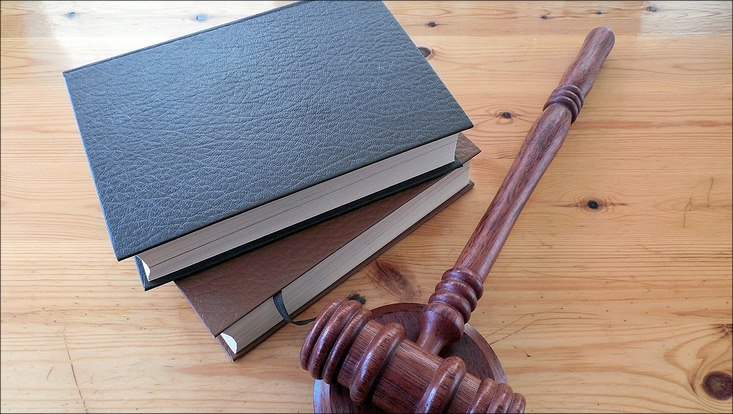 hammer and book for judges