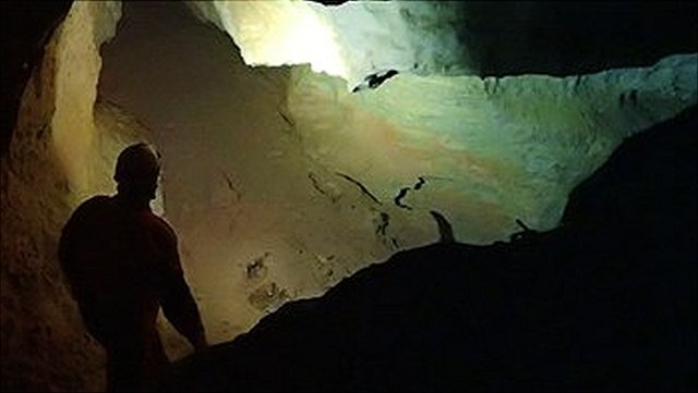 Karsthydrologie - Höhlenforschung