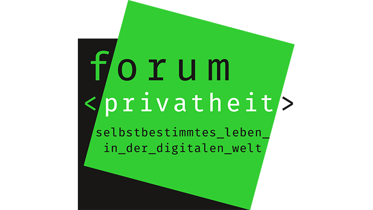 Logo von Forum Privatheit: schwarzes Qudrat mit überliegendem, auf Ecke gestelltem grünen Quadrat und  Schriftzug Forum Privatheit– selbstbestimmtes Leben in der digitalen Welt