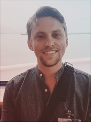 Dr. Torben Steenbock