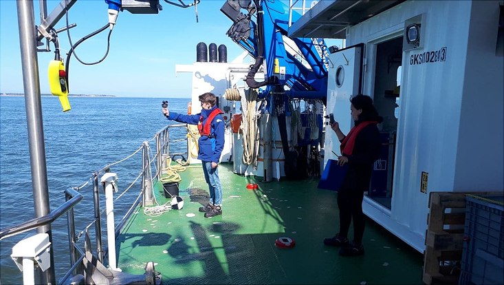 quentin-und-viktoria-bei-einer-windmessung--733x414 Quentin und Viktoria bei einer Windmessung