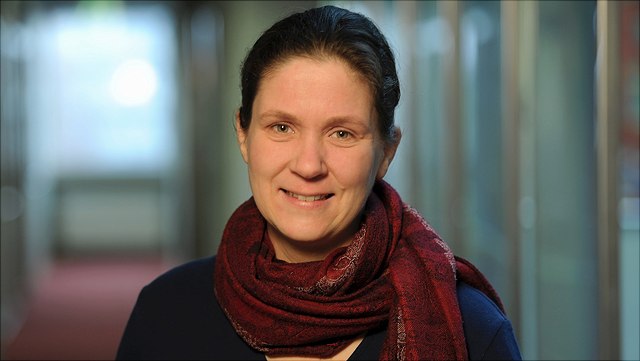 1302campz338a-640x361 Portrait Johanna Baehr