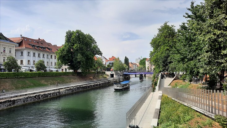 2022-06-page-ljubljana-733x414 City of Ljubljana