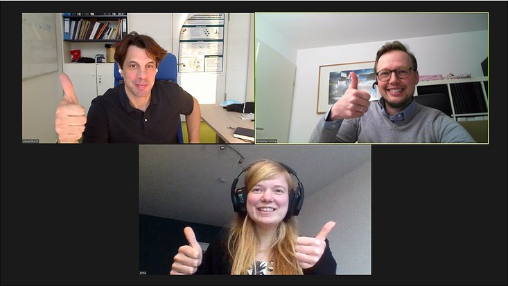 Anna Tietjen, Prof. Hauke Busch and Sebastian Wicha after the successful virtual defense