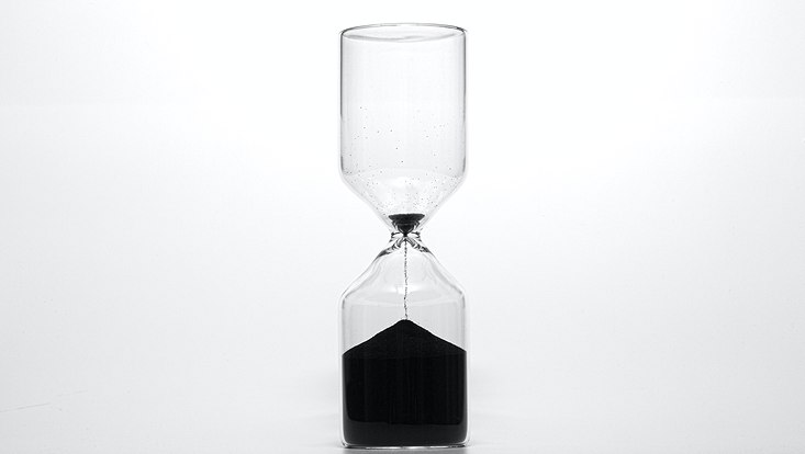 photo of hour glass