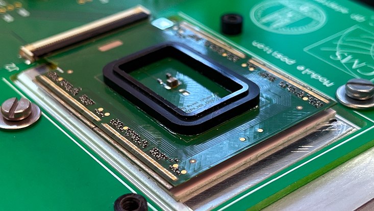 2x2 module on PCB