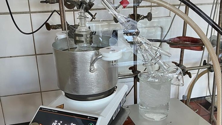 oc-praktikum-2023-3-733x414 ein Versuchsaufabu