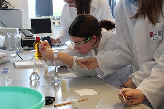 Ferienkurs Chemie 2023