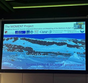 Online-presentation at a conference about MOMENT project
