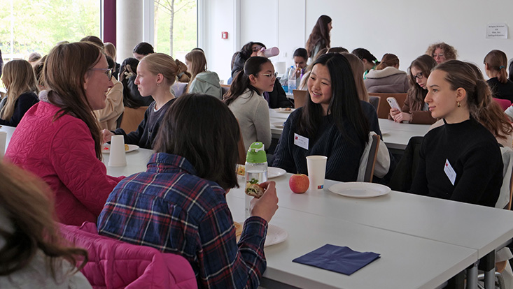 bild25-733x414 Girls' Day in den Nanowissenschaften