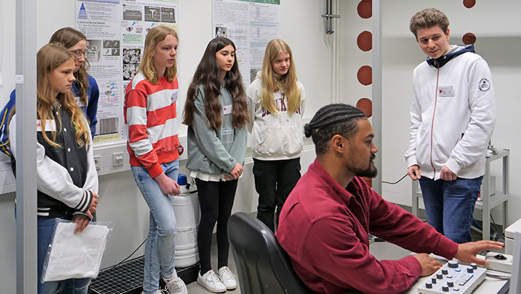 bild13-733x414 Girls' Day in den Nanowissenschaften