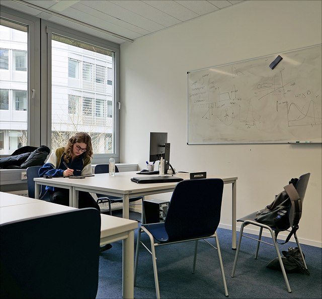 Bild vom Studentischen Arbeitsraum Notkestraße 9 1002