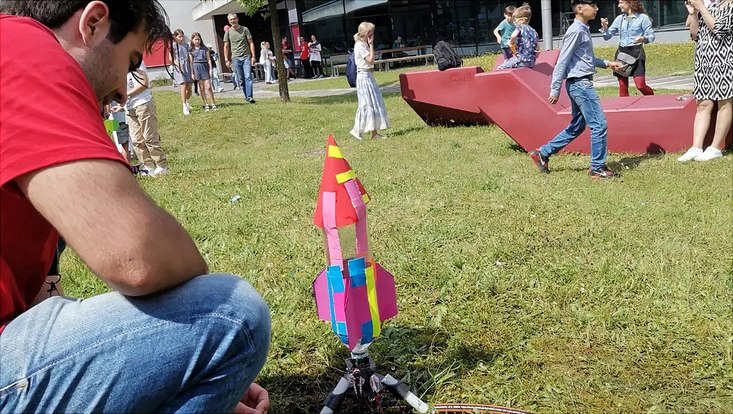 7-rakete-733x414 wasserrakete