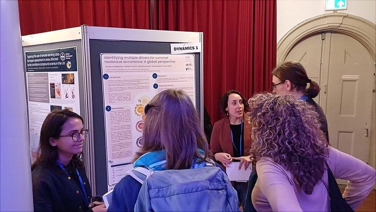 natural-hazards-conference-5-733x414 The PhD candidate Anastasia Vogelbacher (TUHH) is presenting her current work on identifying drivers of current heatwave occurrences.