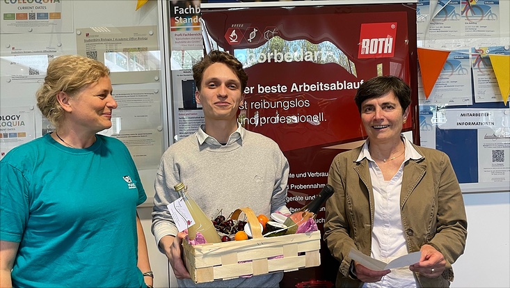 forschungstage2024-preisverleihung-733x414