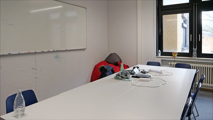uhh-min-fuchs-p1048920-733x414 Studentischer Arbeitsraum in der Jungiusstraße 11C