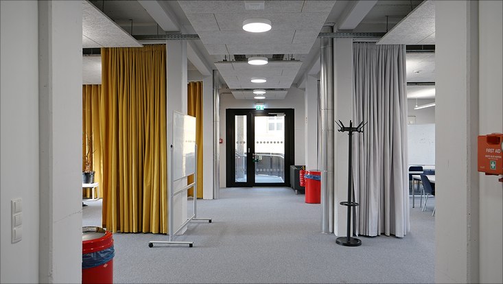 uhh-min-fuchs-p1048900-733x414 Studentischer Arbeitsraum in der Jungiusstraße 11C