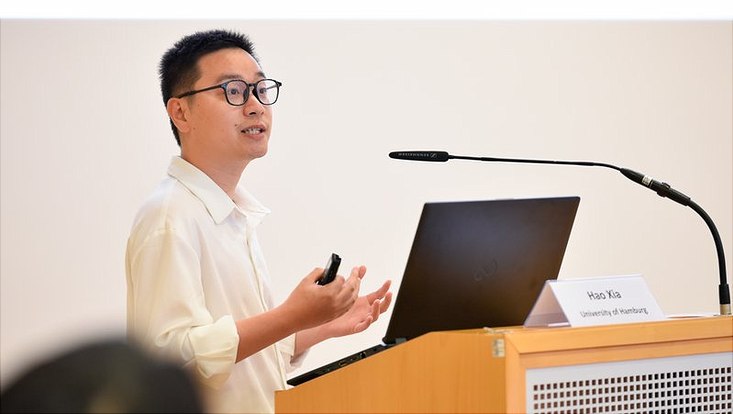 Hao Xia during presentation