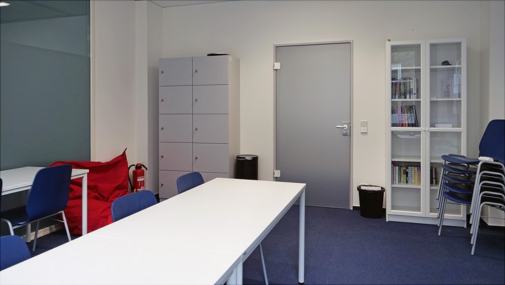 notke-9-1004-p1049488-uhh-min-fuchs-733x414 Raum 1004 der Notkestraße 9