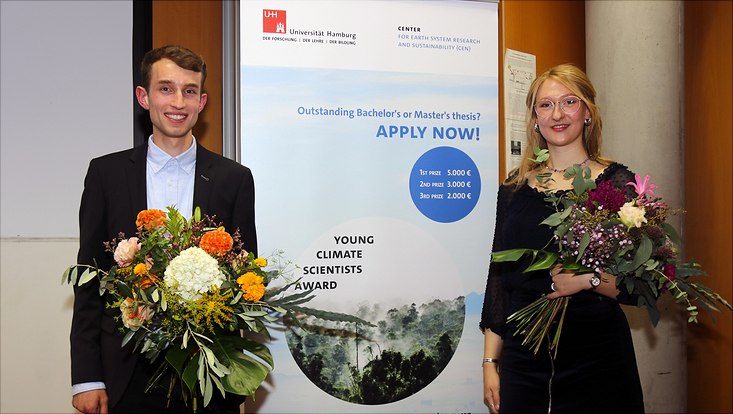 ycsa&-733x414 Freuen sich über den ersten und zweiten Platz des Young Climate Scientists Awards 2024: Der Meteorologe David Hafezi Rachti und die Geographin Cathrin-Charlotte Basche, die beide für ihre Bachelor-Arbeiten ausgezeichnet wurden.
