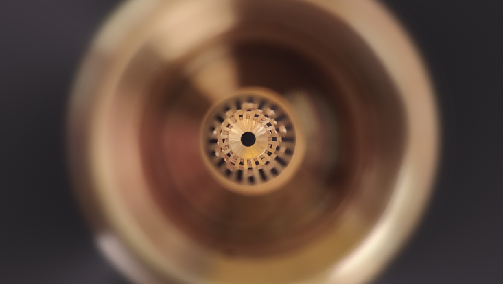 femto-electrodes Electrodes for charged particle analysis.